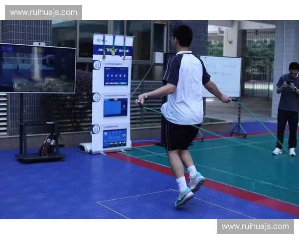 体育活动管理驱动下校园社会协同发展与健康促进创新路径研究模式